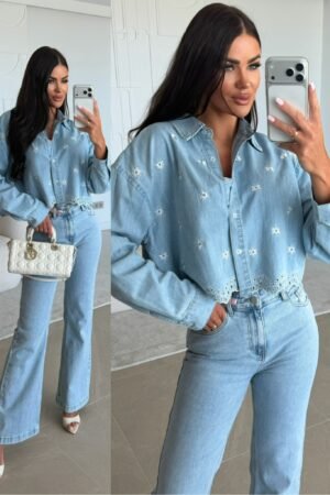 Modella džinsiniai marškiniai su gėlių raštu, šviesiai mėlyni